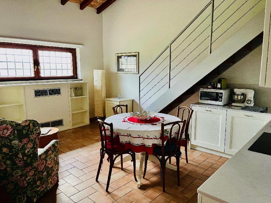 Agriturismo Potrero Grande Sul Lago Di Martignano Con Spiaggia 坎帕尼亚诺·迪罗马 外观 照片