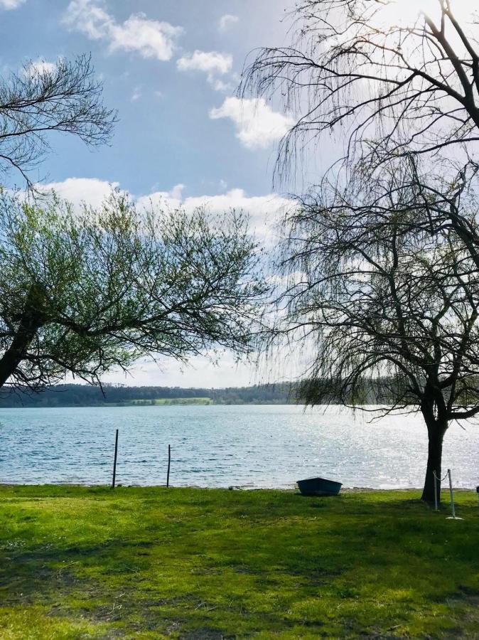 Agriturismo Potrero Grande Sul Lago Di Martignano Con Spiaggia 坎帕尼亚诺·迪罗马 外观 照片